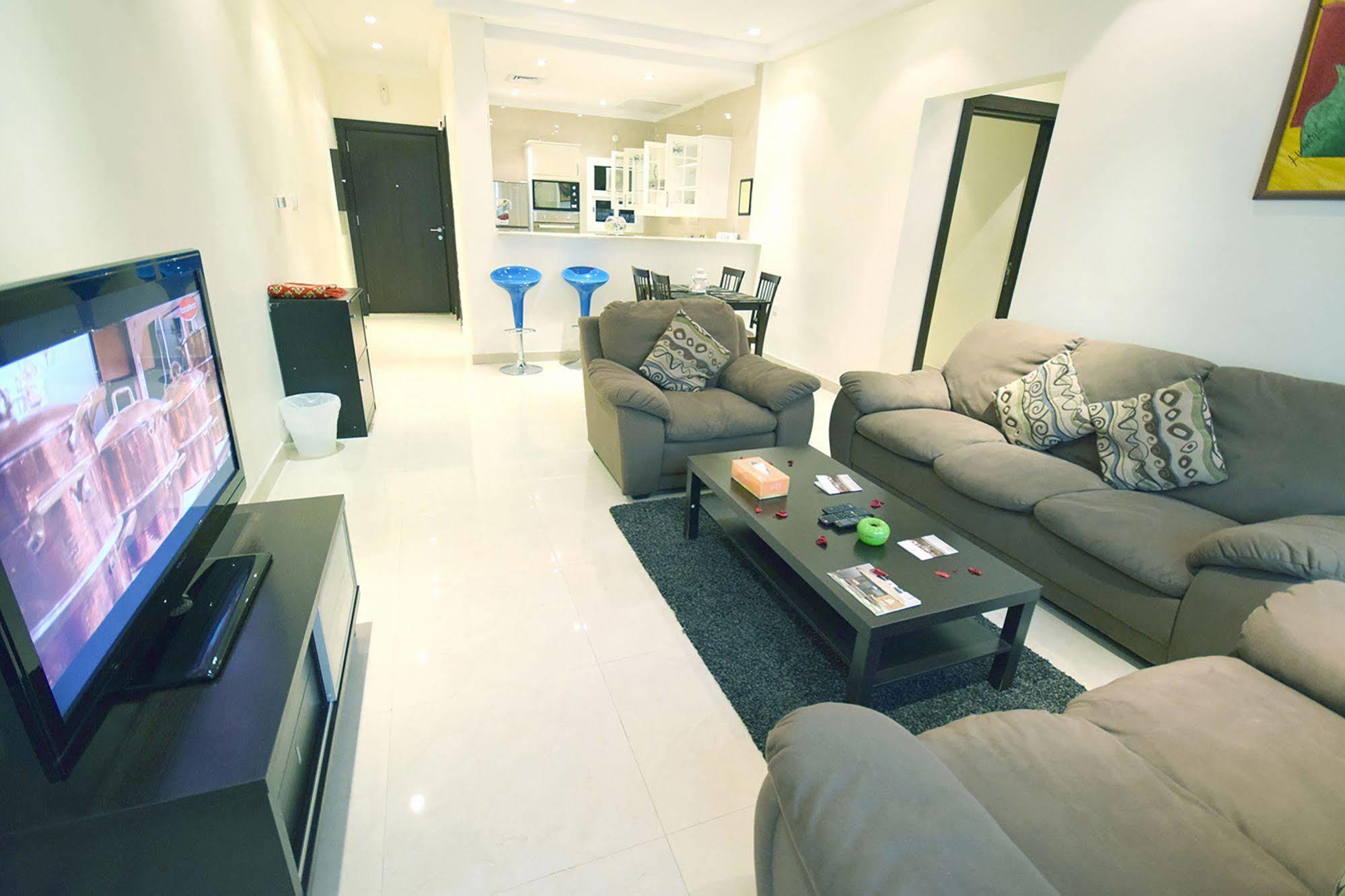 Leaders Plaza Apartments Kuwait City Exteriör bild