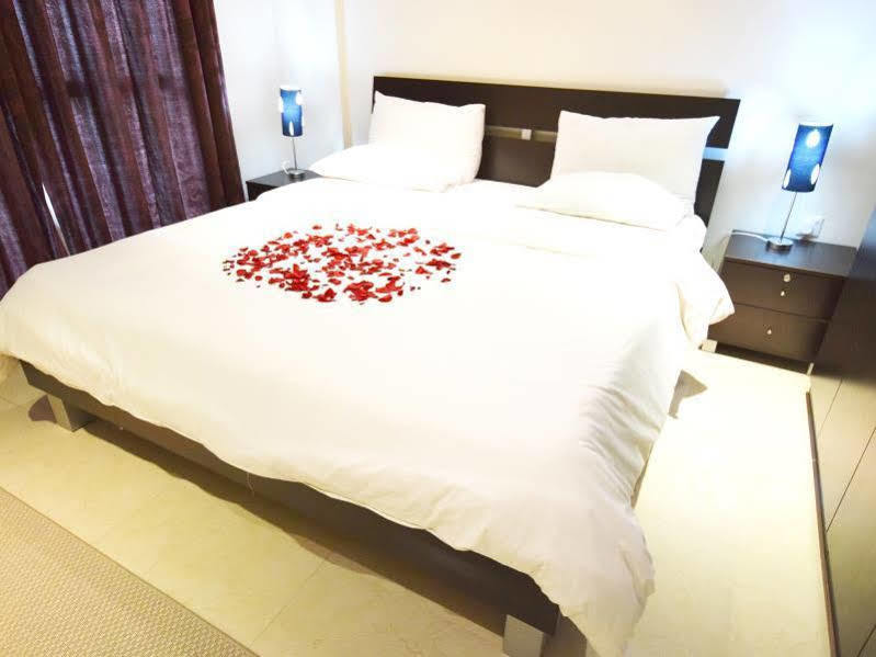 Leaders Plaza Apartments Kuwait City Exteriör bild